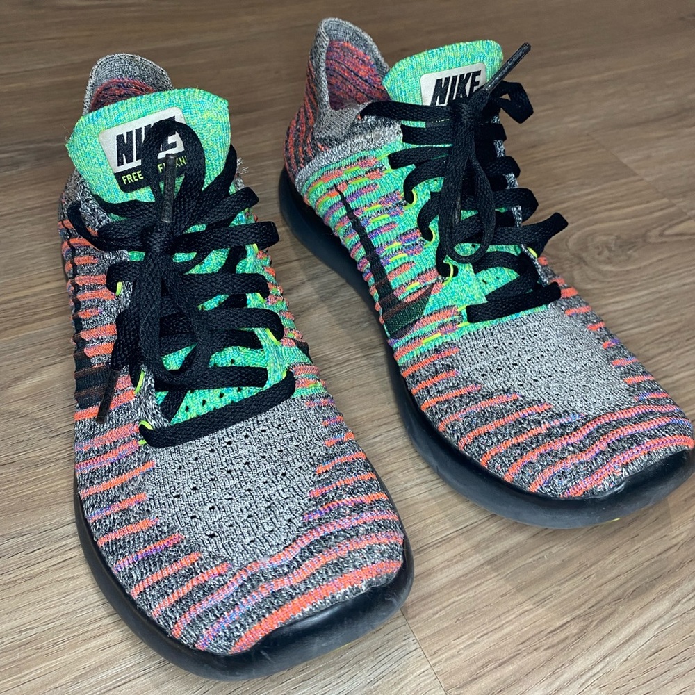 Nike Free Rn Flyknit Multicolor Women Size 7